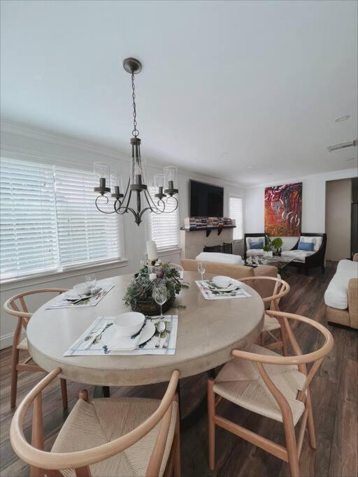 Beautiful Main House In West Palm Beach Buitenkant foto